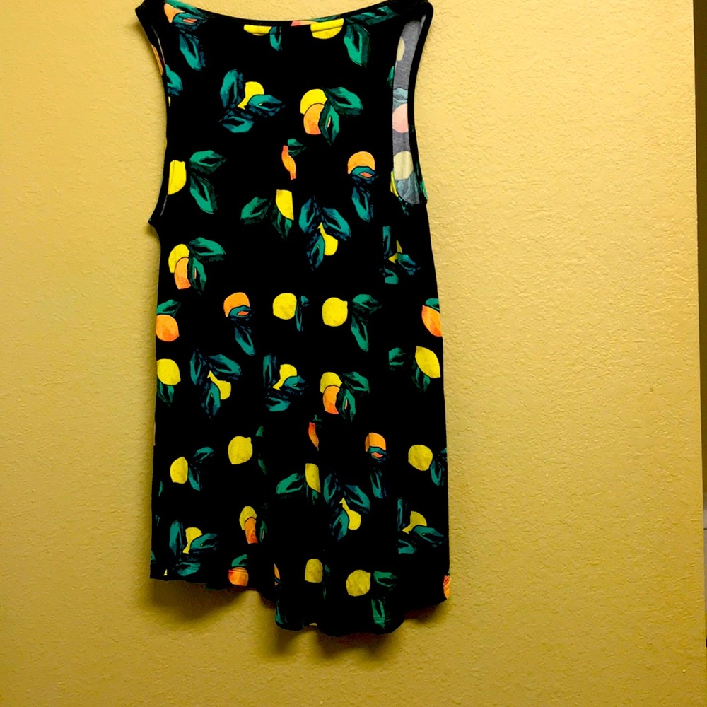 Lemon  shirt - Picture 3 of 3